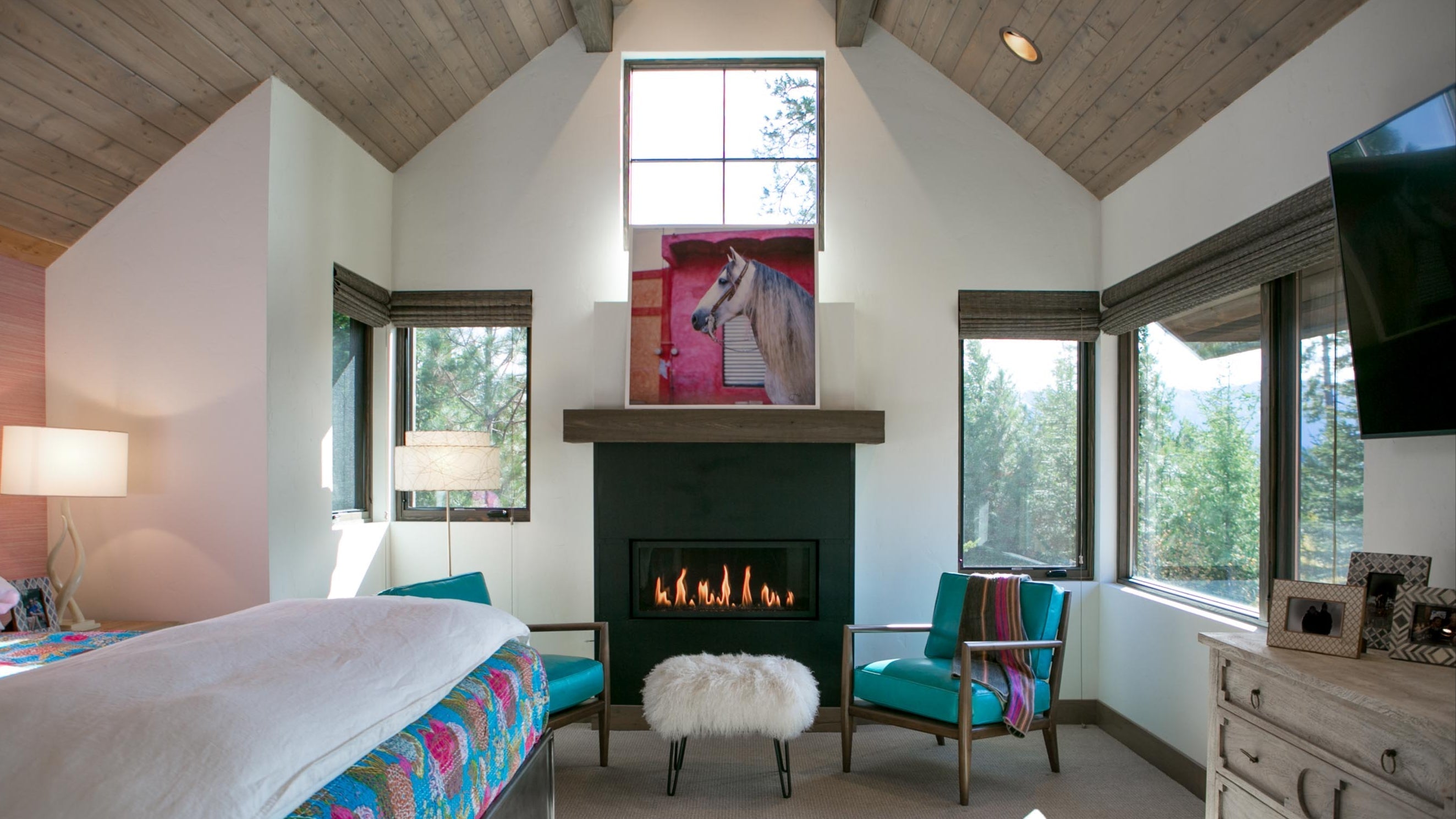Design Spotlight: Sayulita Stallion in a Modern Rustic Interior - Jules Frazier Fine Art Photographs